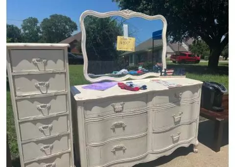 Yard sale/everything must go